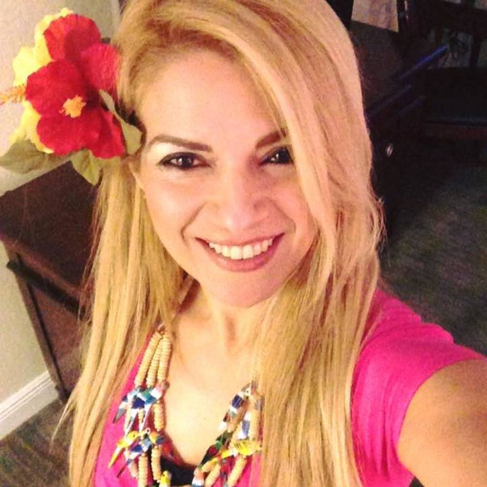 Meet your Posher, Carolina